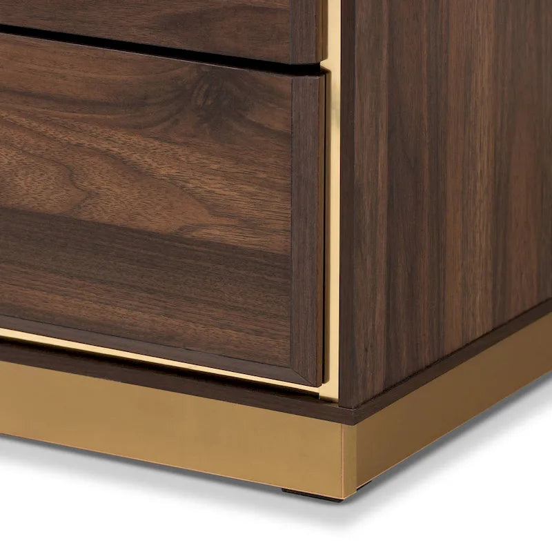 Comò moderno e contemporaneo in legno a 8 cassetti con base in metallo