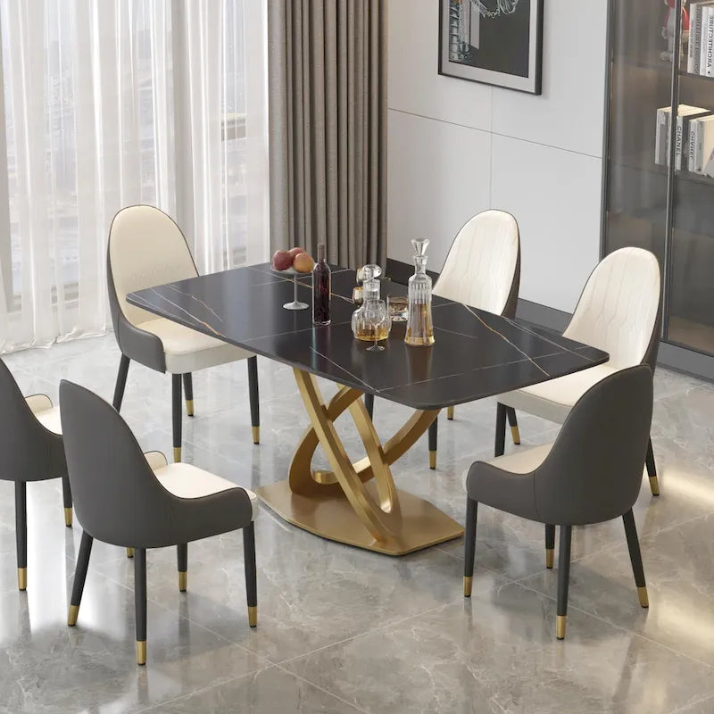 Tavolo da pranzo moderno con piano rettangolare in pietra sinterizzata e base dorata