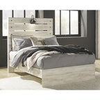 Letto in legno sbiancato