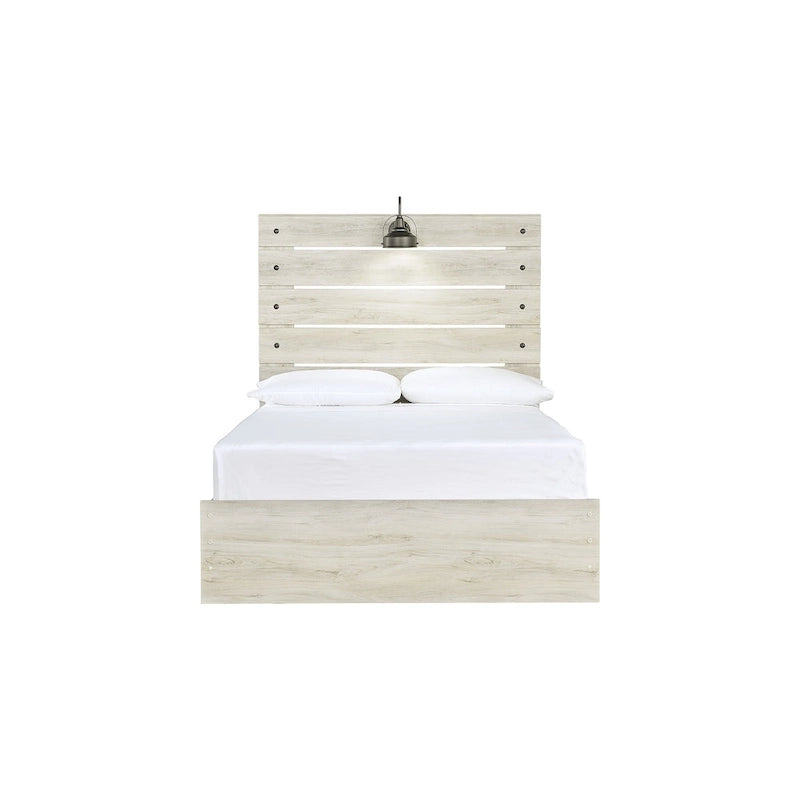 Letto in legno sbiancato