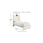 Letto in legno sbiancato