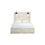 Letto in legno sbiancato